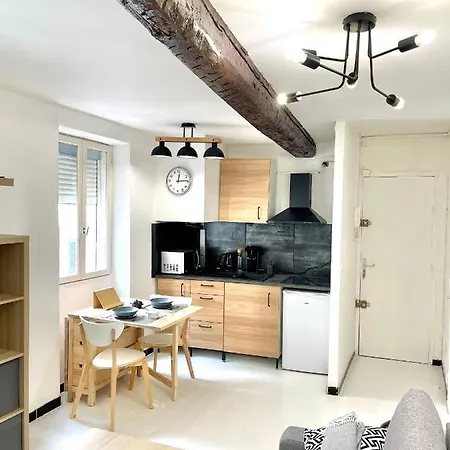 L’exception Du - T2 32m2 - Proche Arsenal Appartement